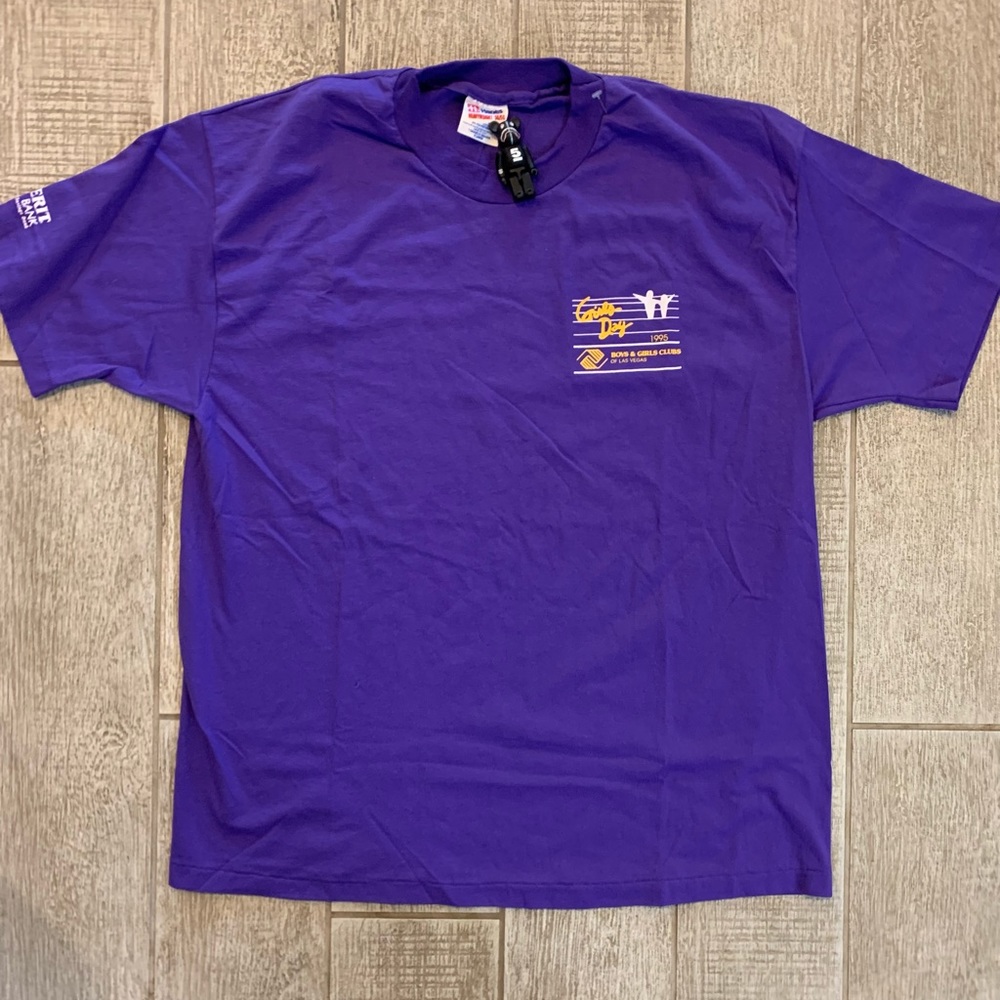 Single stitch 1995 las vegas boys and girls club tee